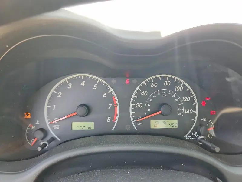 2011 TOYOTA COROLLA LE  