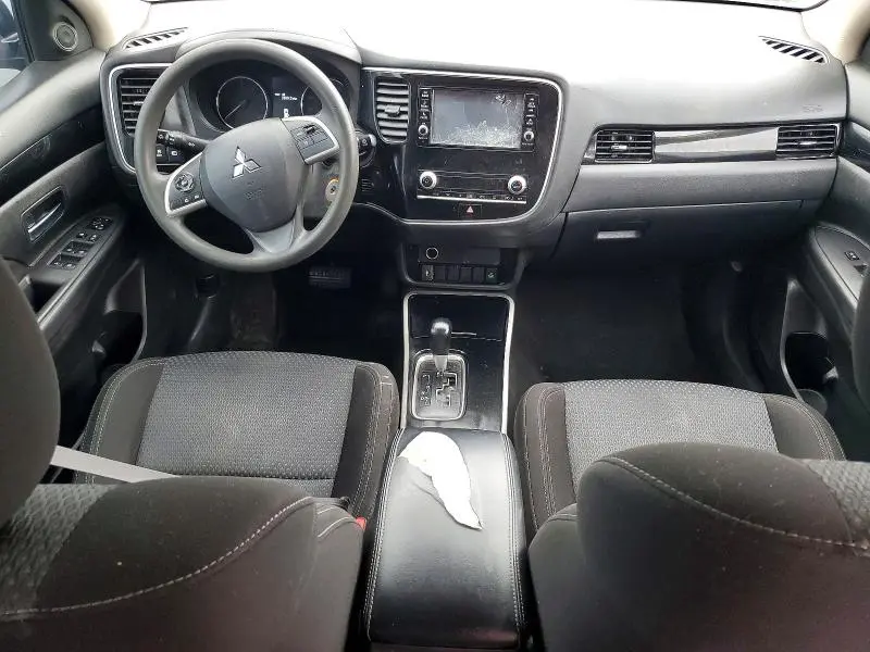 2020 MITSUBISHI OUTLANDER ES  