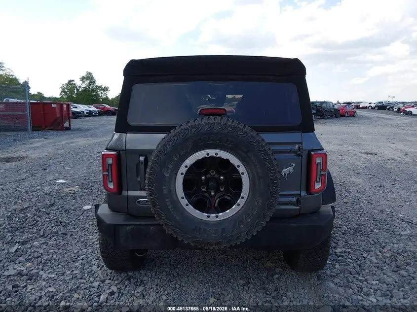 2024 FORD BRONCO OUTER BANKS