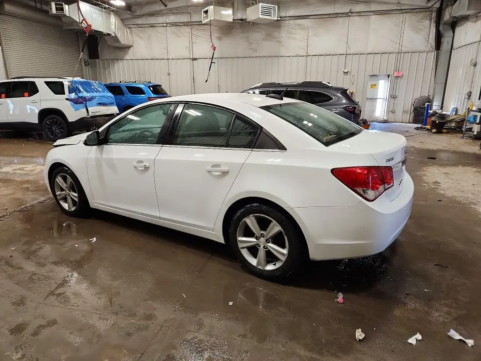 2015 CHEVROLET CRUZE LT  