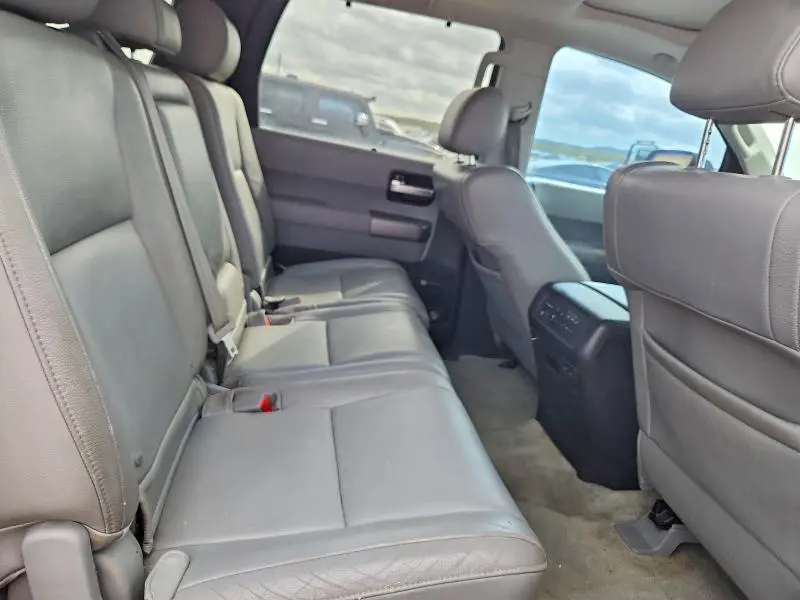 2010 TOYOTA SEQUOIA LIMITED  