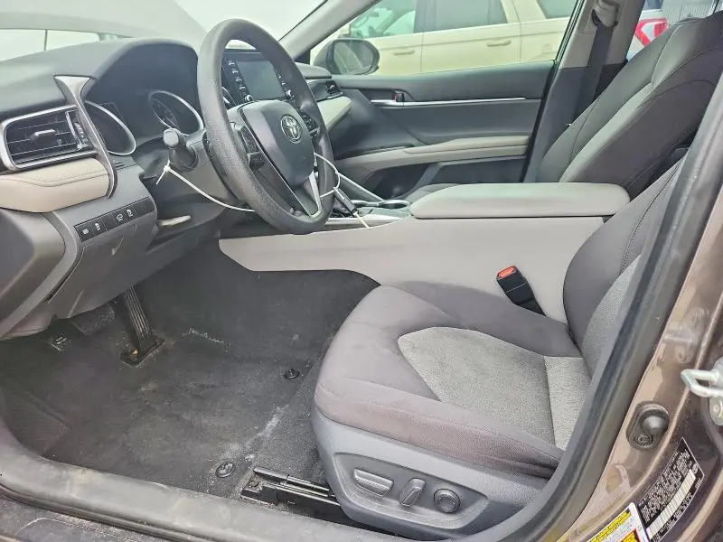 2021 TOYOTA CAMRY LE  