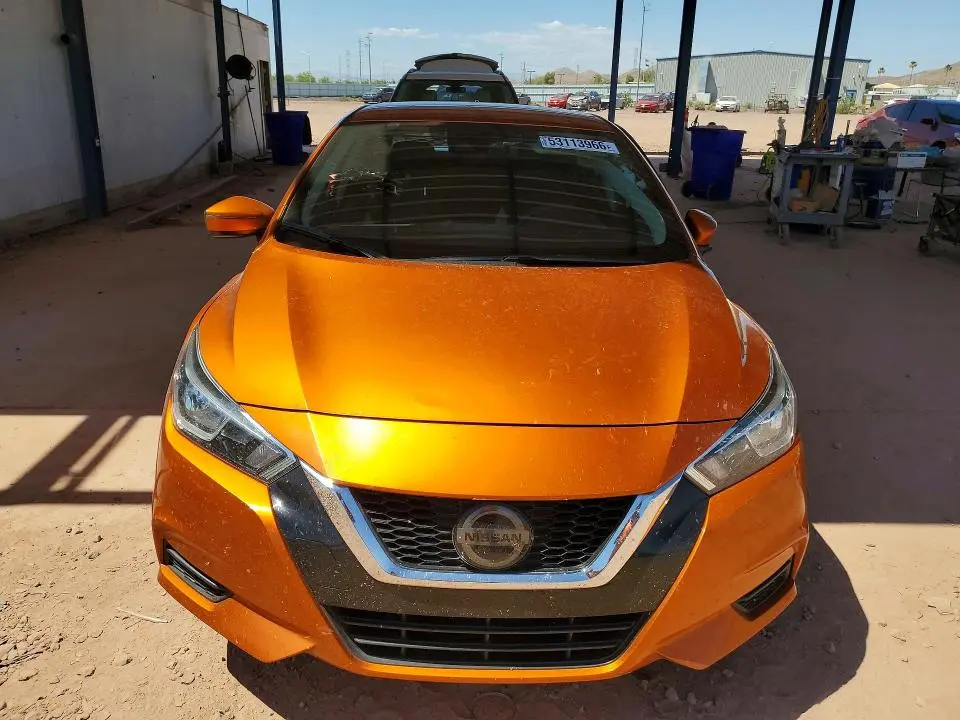 2021 NISSAN VERSA SV  