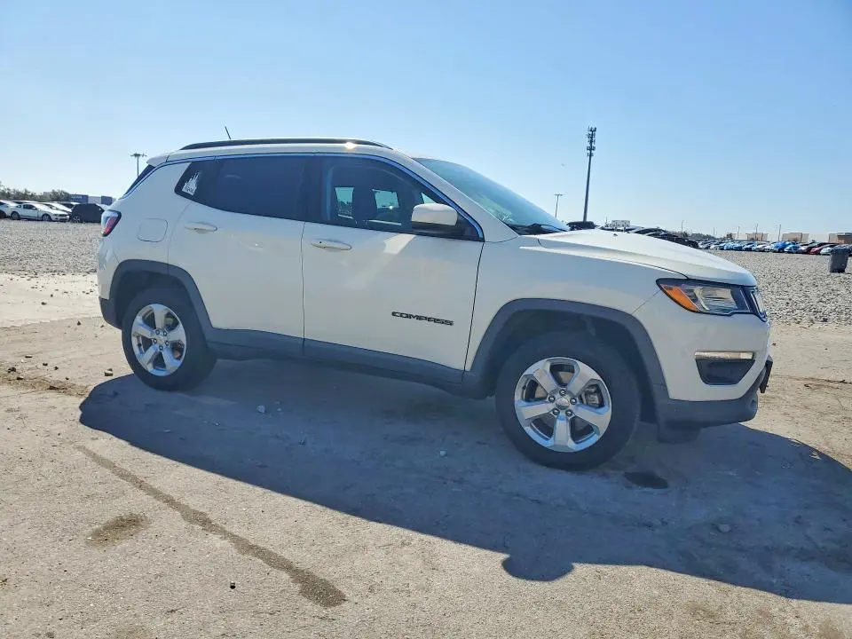 2020 JEEP COMPASS LATITUDE  