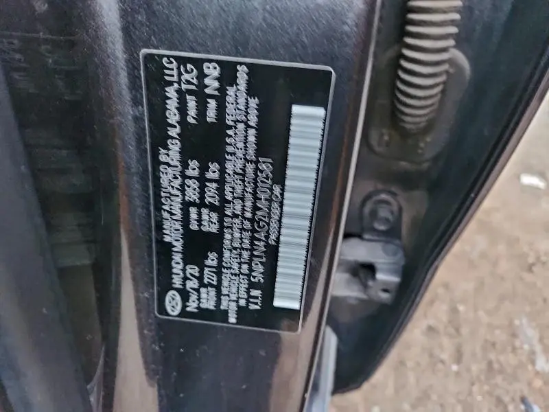 2021 HYUNDAI ELANTRA SEL  