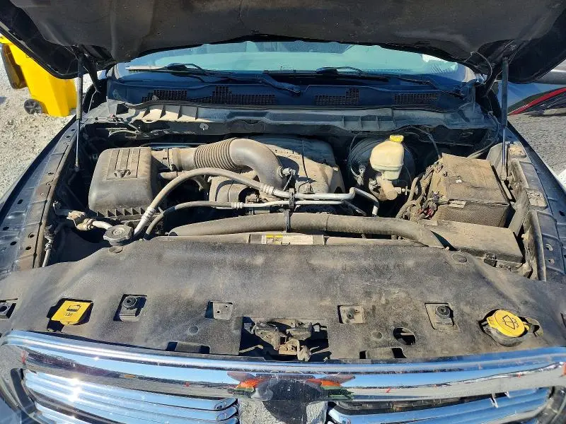 2014 RAM 1500 SLT  