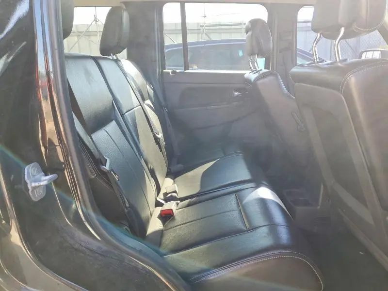 2012 JEEP LIBERTY SPORT  