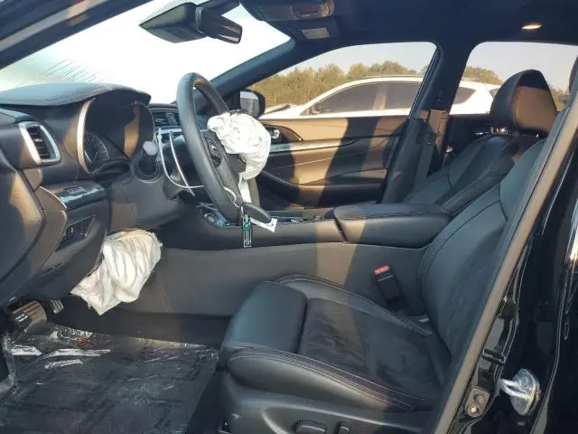 2023 NISSAN MAXIMA SR  