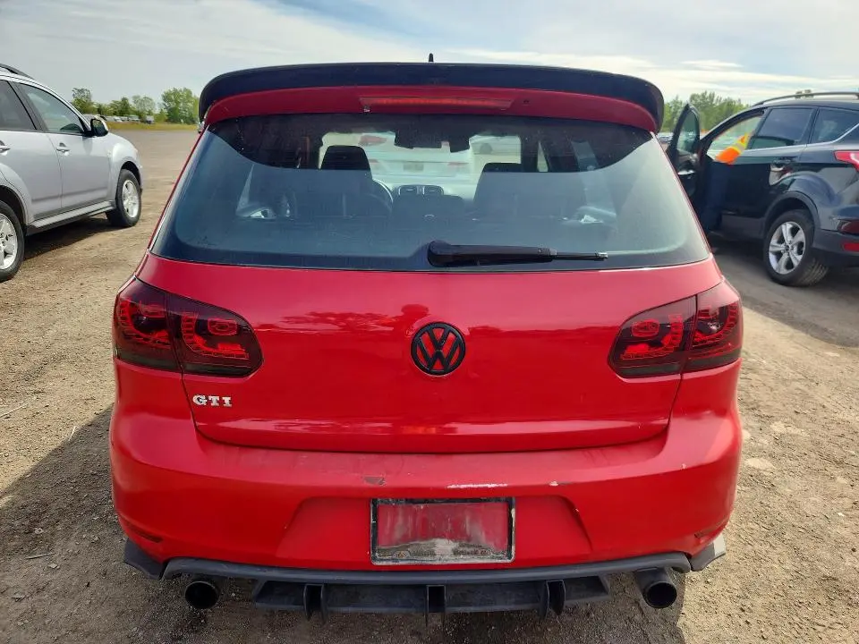 2010 VOLKSWAGEN GTI   