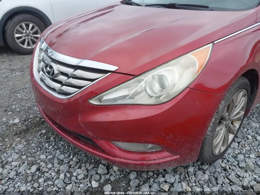 2011 HYUNDAI SONATA SE