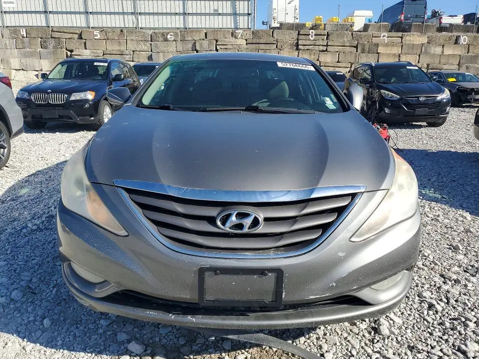 2013 HYUNDAI SONATA GLS  