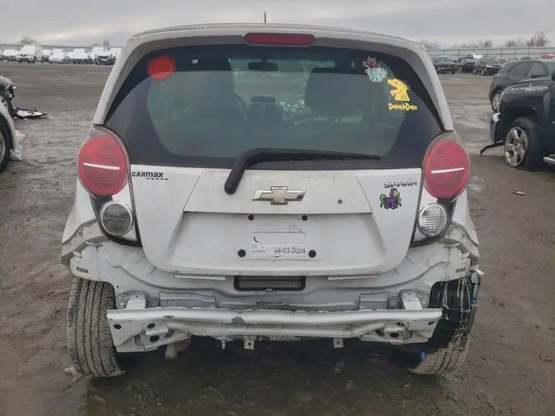 2014 CHEVROLET SPARK 1LT  