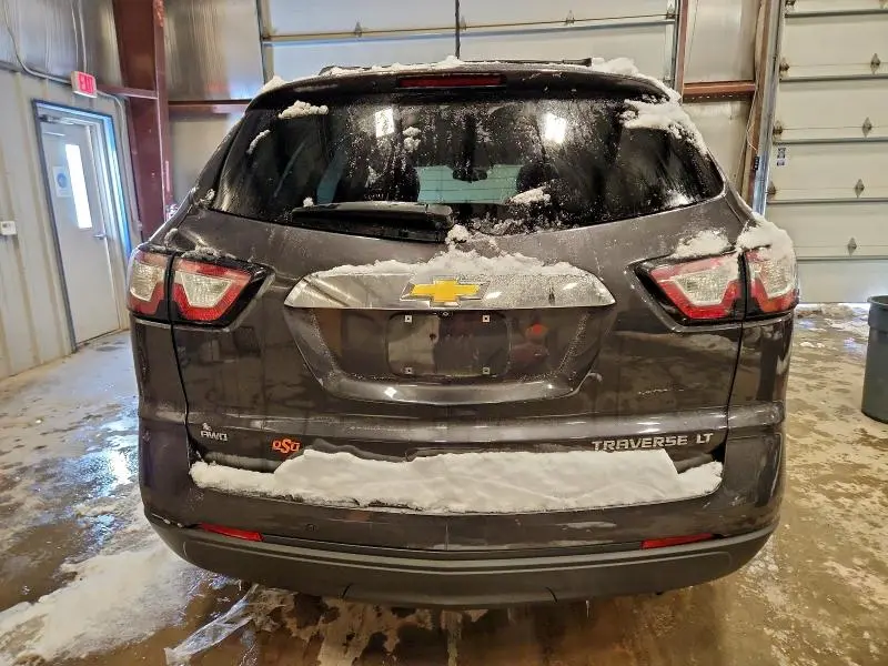 2015 CHEVROLET TRAVERSE LT  
