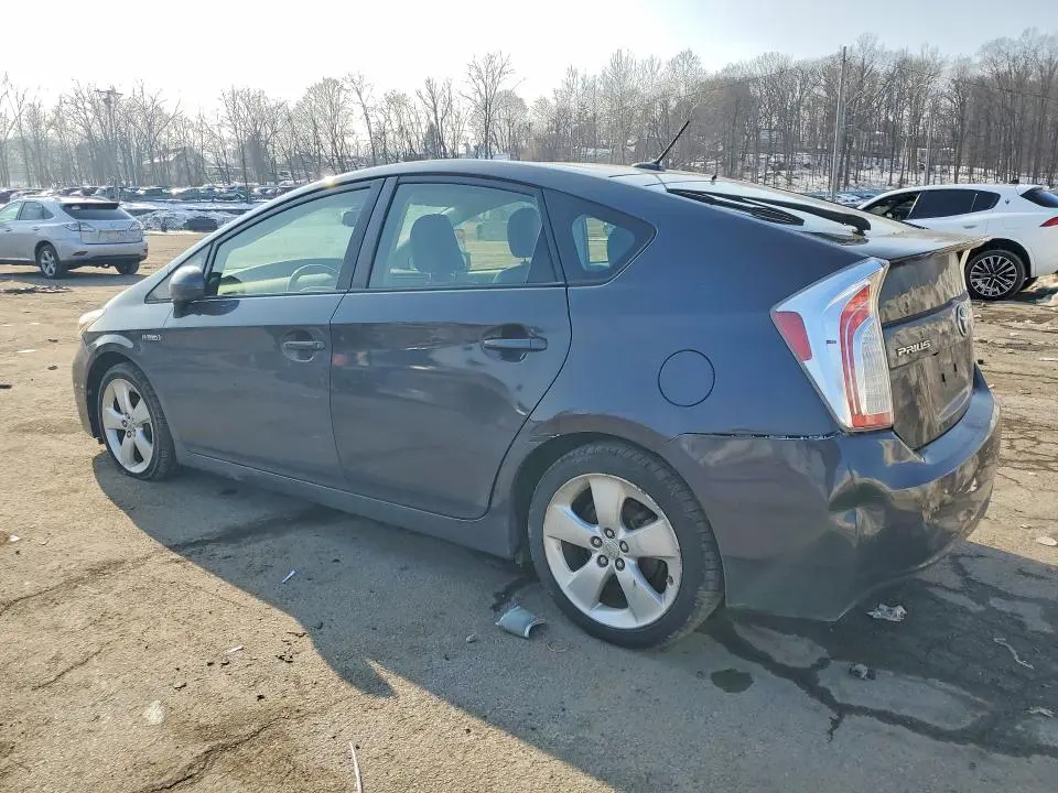 2012 TOYOTA PRIUS   