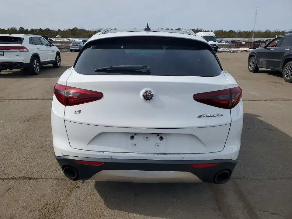 2018 ALFA ROMEO STELVIO TI LUXURY  