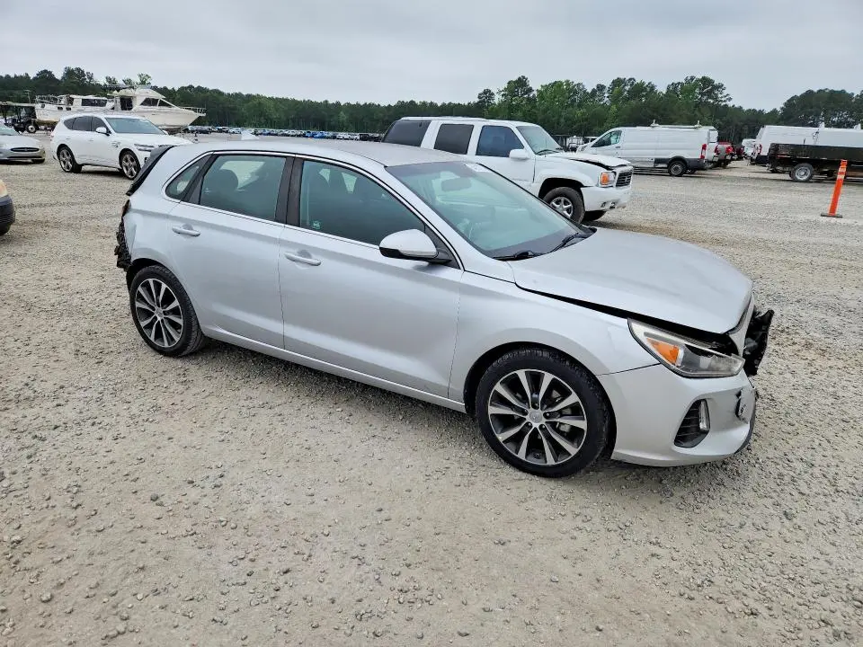 2018 HYUNDAI ELANTRA GT BASE  