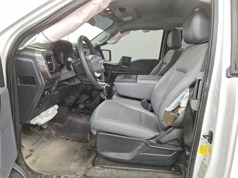 2025 FORD F150 XL  