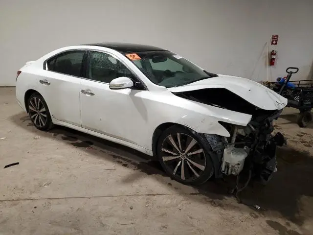 2011 NISSAN MAXIMA S  