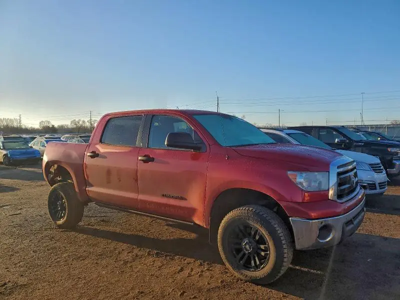 2011 TOYOTA TUNDRA CREWMAX SR5  