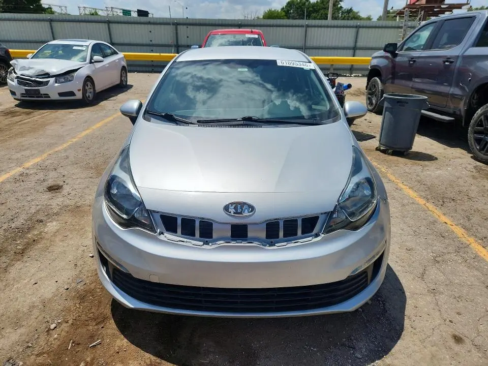 2015 KIA RIO LX  