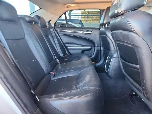 2017 CHRYSLER 300 LIMITED  