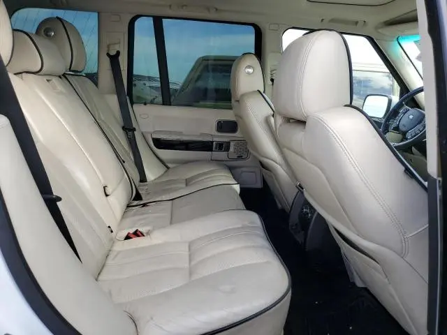 2011 LAND ROVER RANGE ROVER HSE LUXURY  