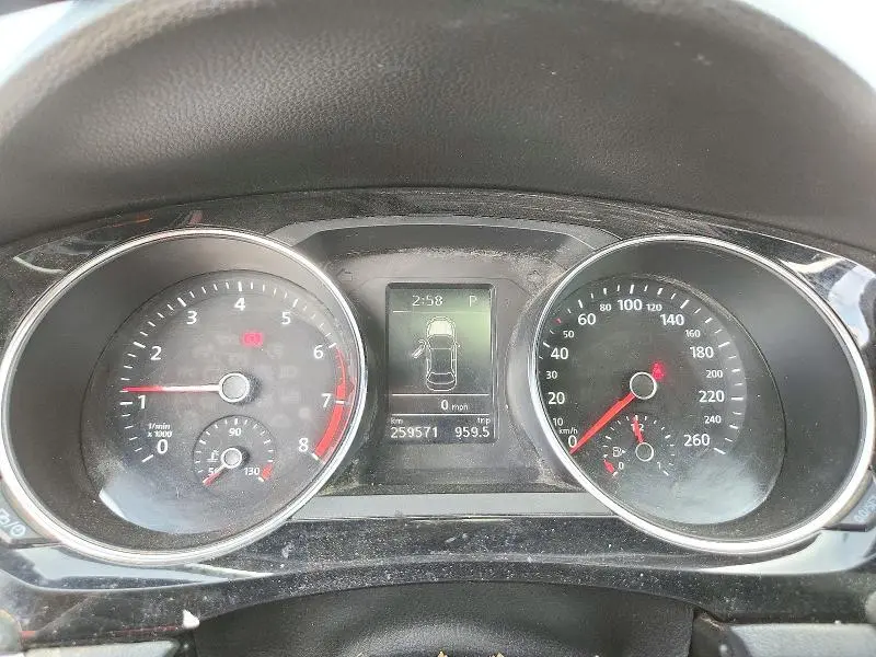 2016 VOLKSWAGEN JETTA SEL  