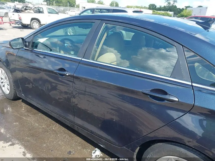 2012 HYUNDAI SONATA GLS