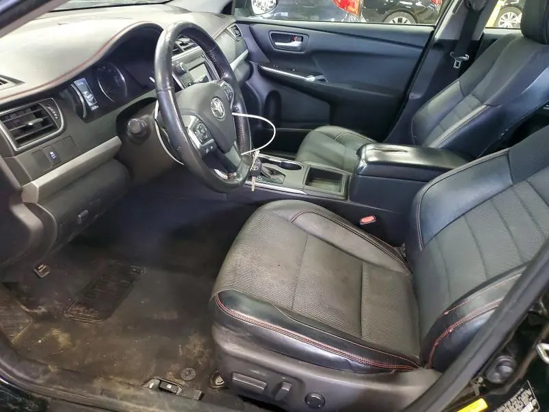2017 TOYOTA CAMRY SE  