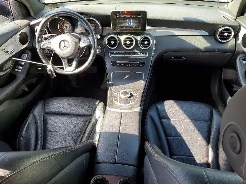 2019 MERCEDES-BENZ GLC 300  