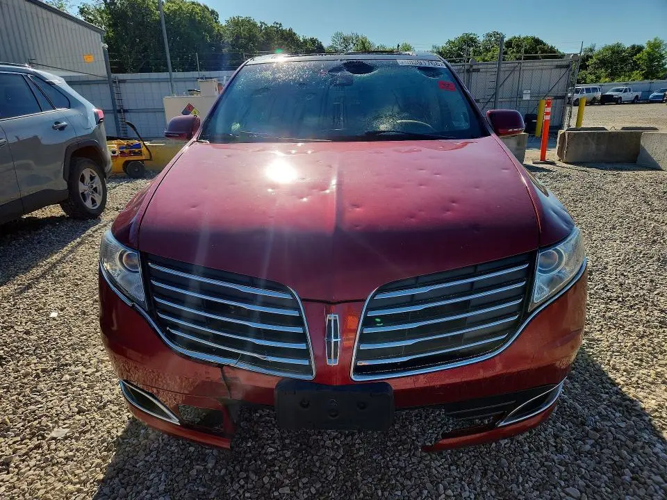 2018 LINCOLN MKT   
