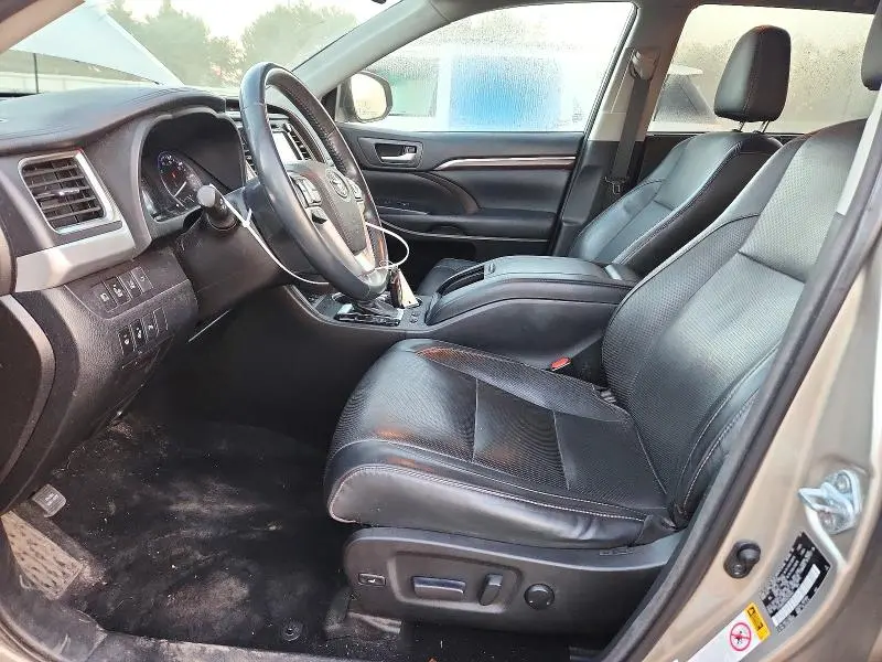 2016 TOYOTA HIGHLANDER LIMITED PLATINUM  
