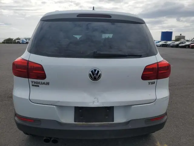 2017 VOLKSWAGEN TIGUAN S  