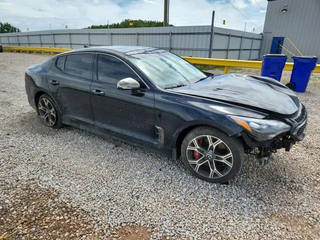 2019 KIA STINGER GT2  