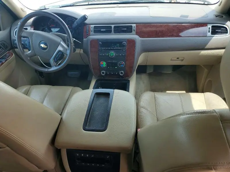2013 CHEVROLET SUBURBAN K1500 LT  