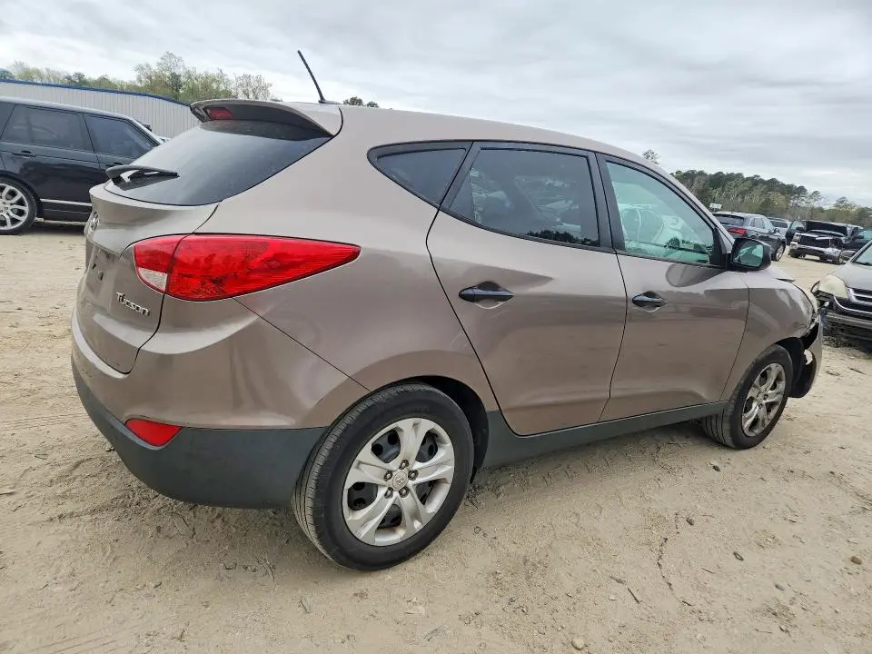 2013 HYUNDAI TUCSON GL  