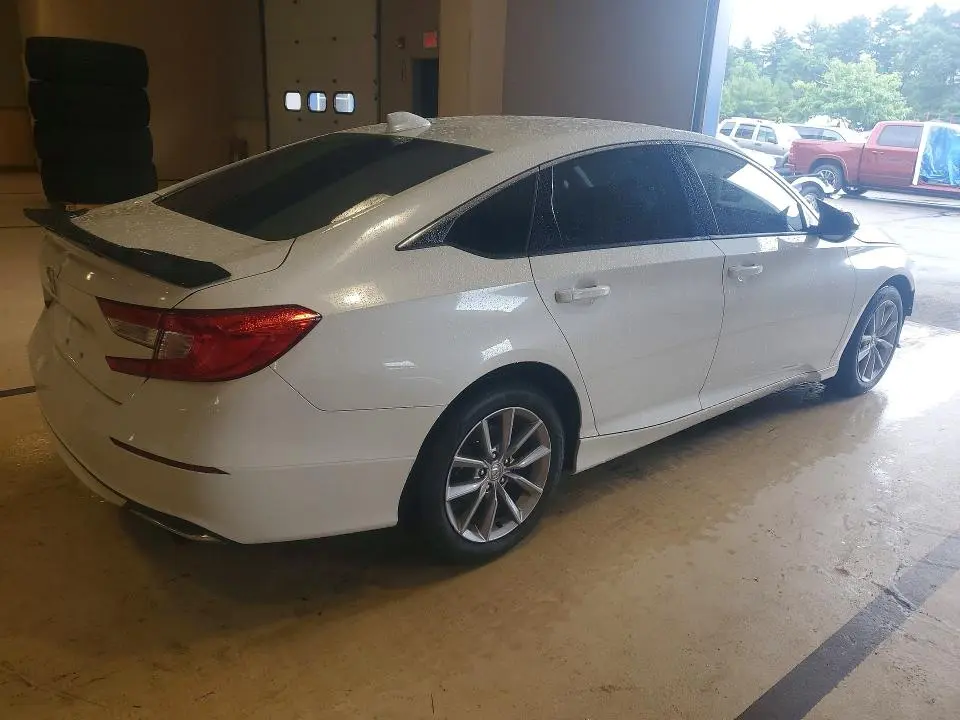 2021 HONDA ACCORD LX  