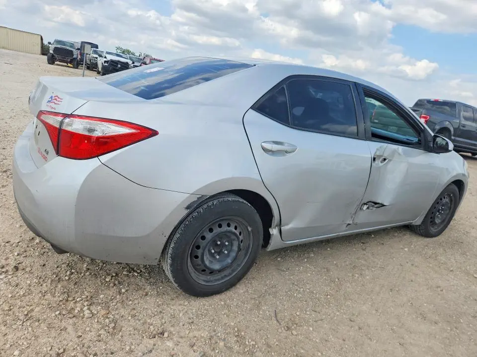 2015 TOYOTA COROLLA LE  
