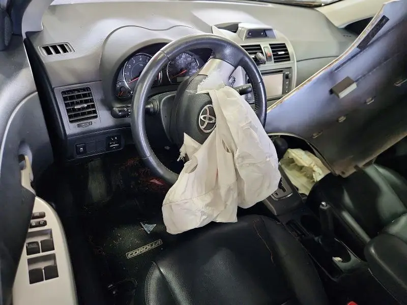 2013 TOYOTA COROLLA S  
