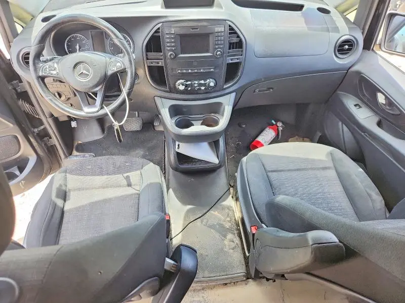 2019 MERCEDES-BENZ METRIS   