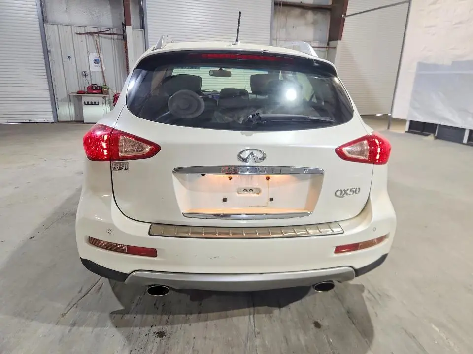 2017 INFINITI QX50 BASE  