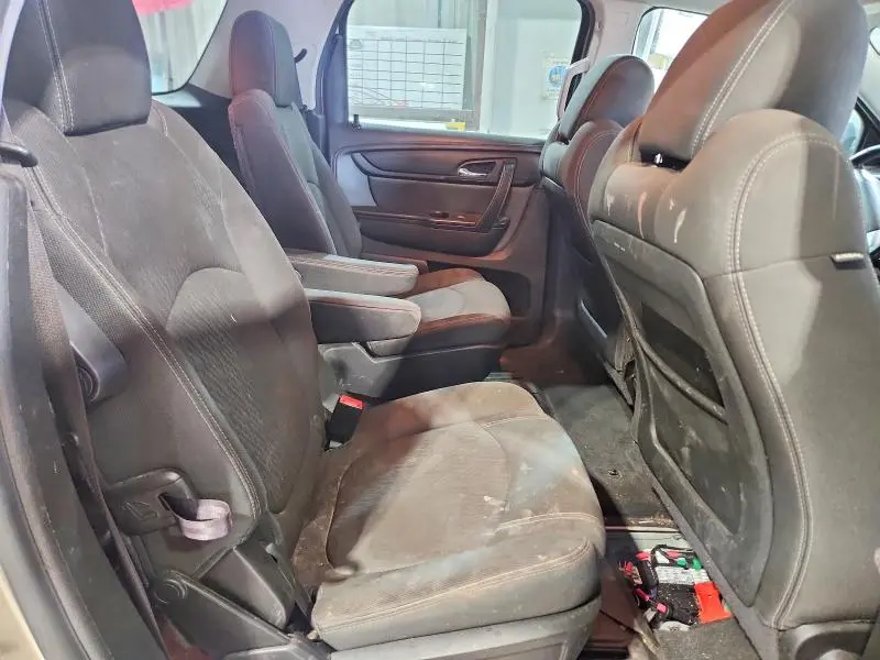 2013 GMC ACADIA SLE  
