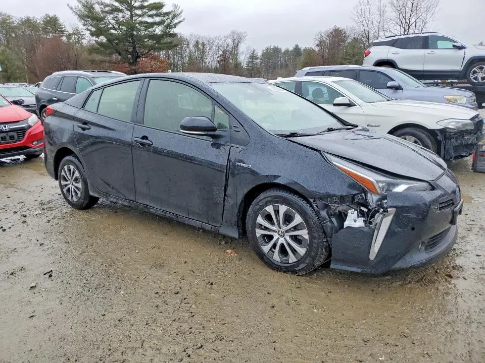 2022 TOYOTA PRIUS LE AWD-E  