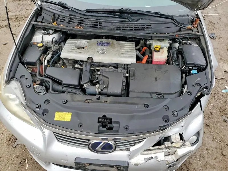 2011 LEXUS CT 200  