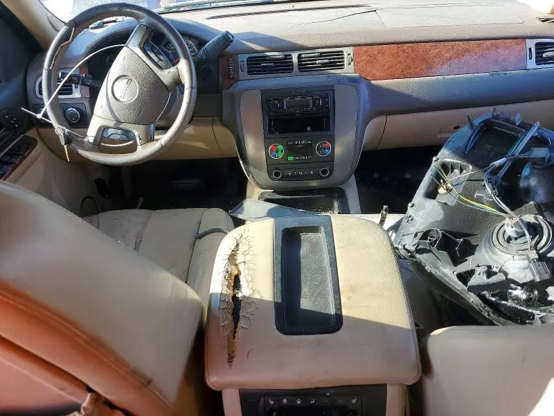 2011 GMC YUKON XL K1500 SLT  