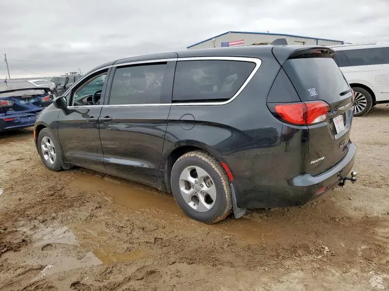 2017 CHRYSLER PACIFICA LX  