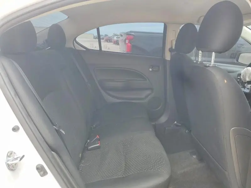 2024 MITSUBISHI MIRAGE G4 SE  