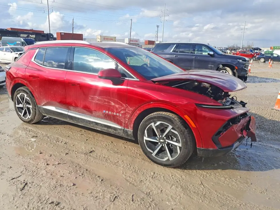2025 CHEVROLET EQUINOX LT  