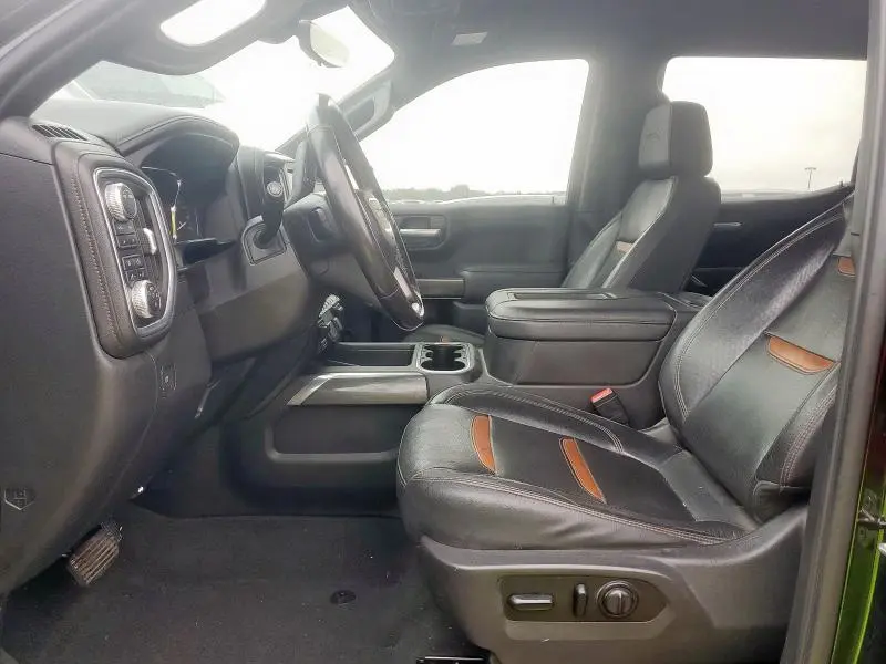 2021 GMC SIERRA K1500 AT4  