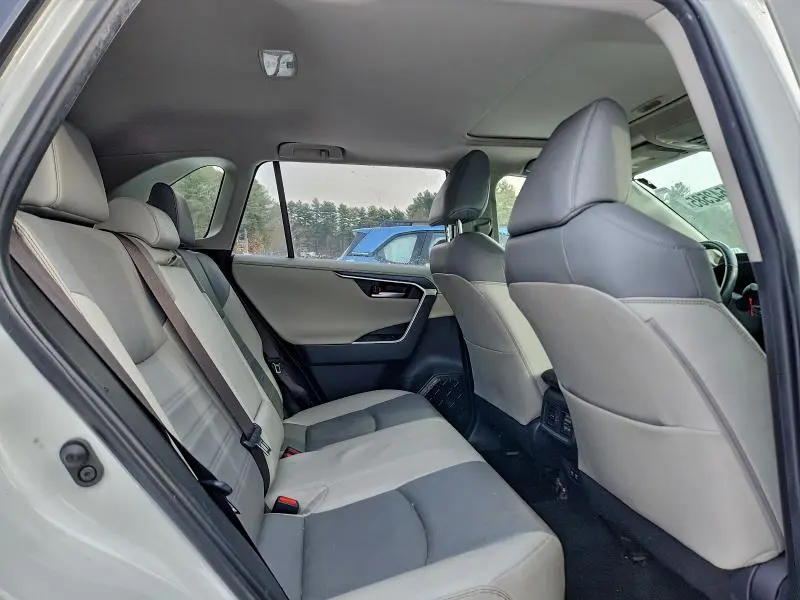 2019 TOYOTA RAV4 LIMITED  